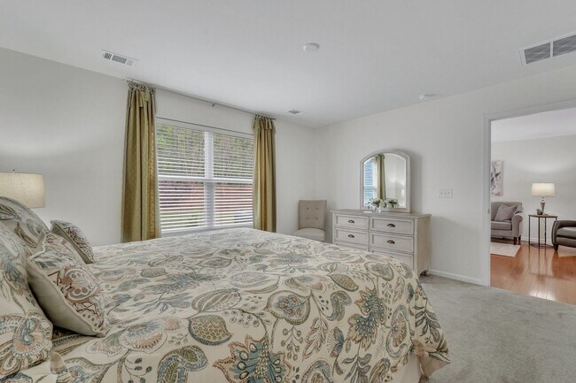 Building Photo - "Charming 2 Bed, 2 Bath Rental Home in Sun City, SC - Don't Miss Out!"