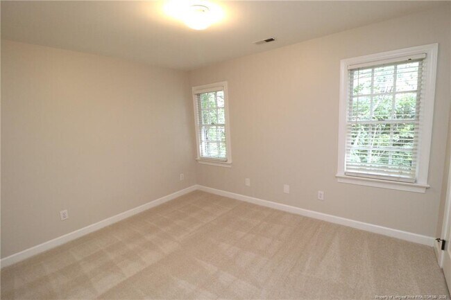 Building Photo - 107 Hardaway Ct