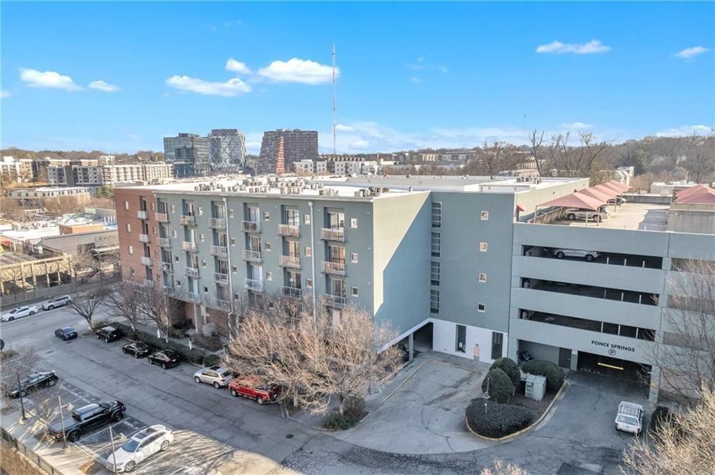 Building Photo - 620 Glen Iris Dr NE