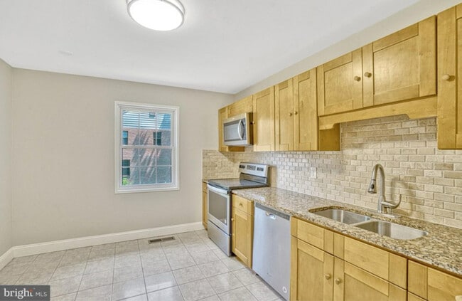 Building Photo - 9521 Ashbridge Ct