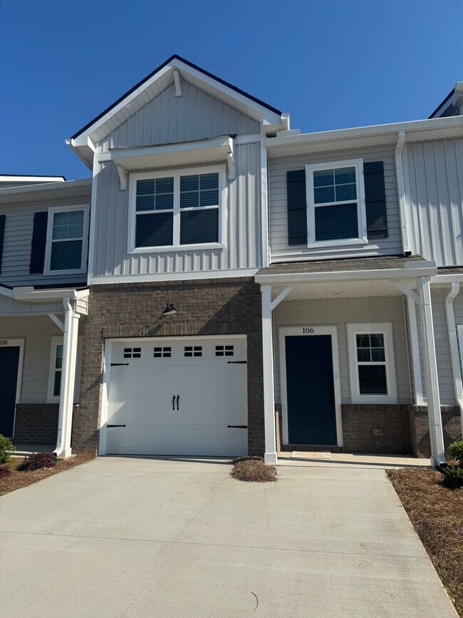 Primary Photo - Brand New Luxury Living!