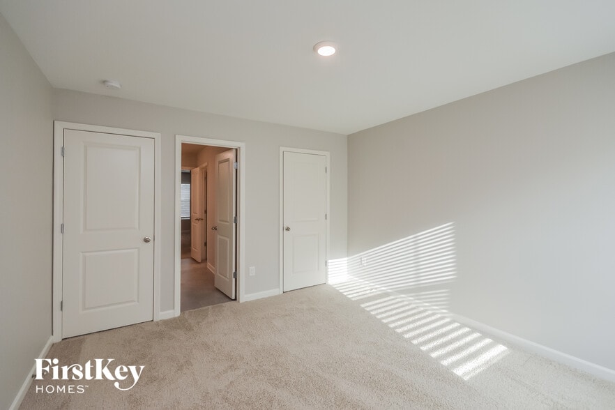 Building Photo - 1226 Brookstone Cir