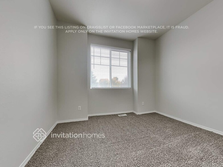 Building Photo - 5200 55th Ave SE