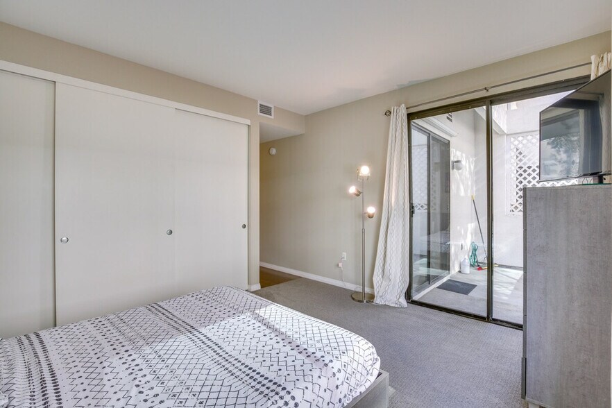 Building Photo - 701 Kettner Blvd