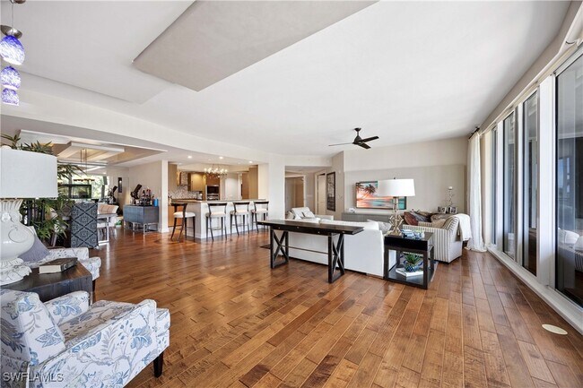 Building Photo - 13675 Vanderbilt Dr