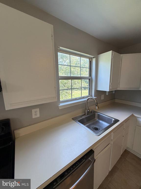 Building Photo - 6769 Milltown Ct