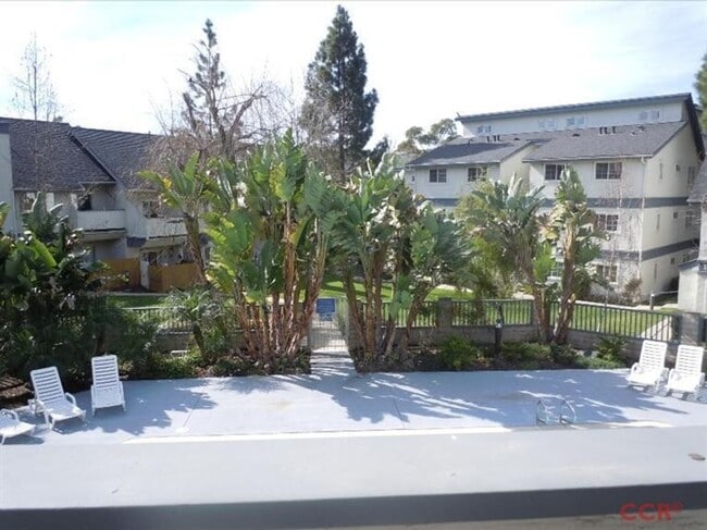 Building Photo - Two Bedroom Condo w/Loft  Sinsheimer Neighborhood