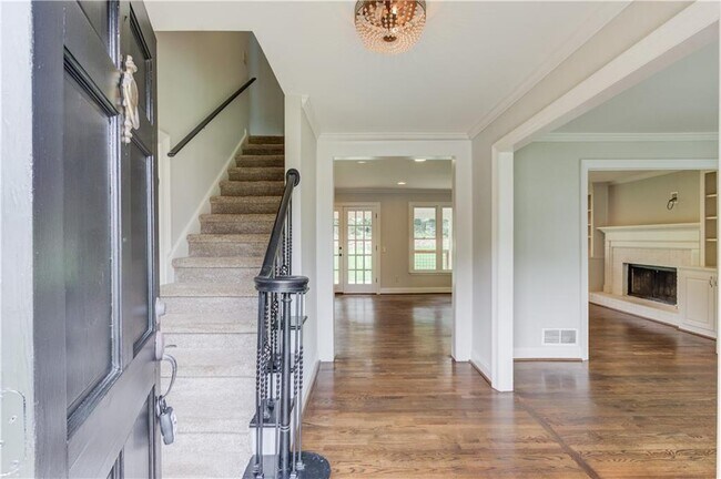 Building Photo - 153 Lantern Ridge Ct
