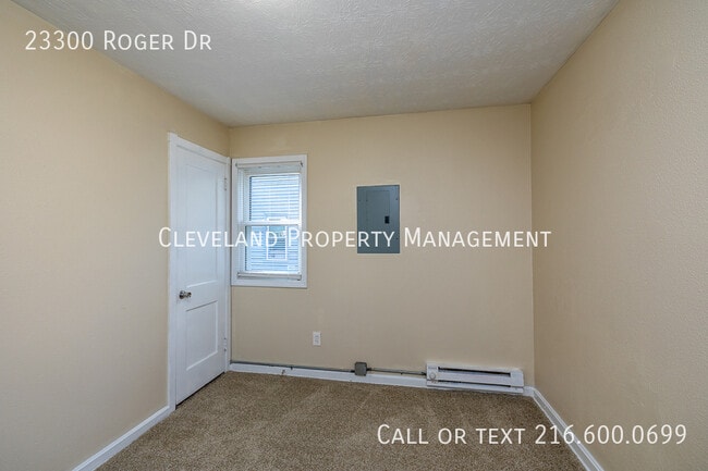 Building Photo - 23300 Roger Dr