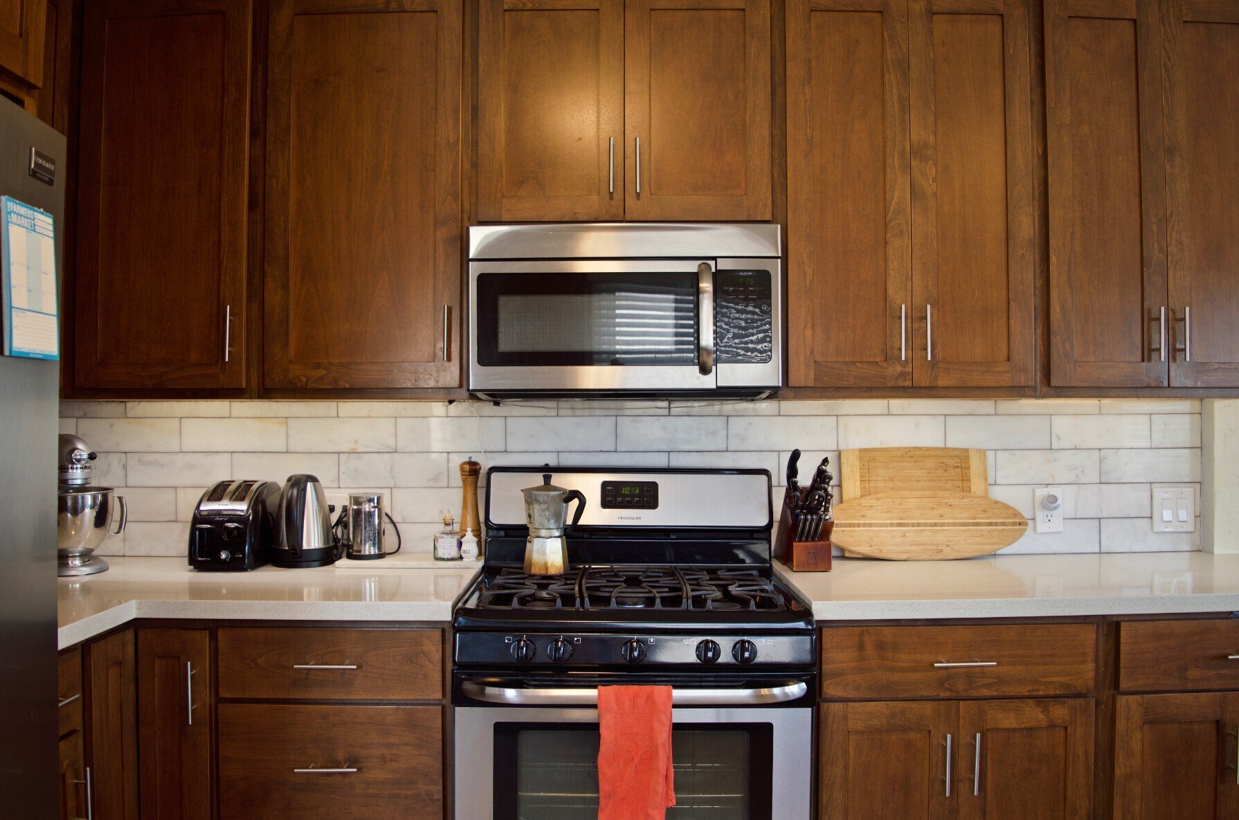 Building Photo - 4770 Bancroft St