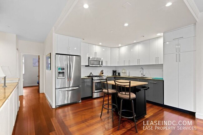 Building Photo - 1503 12th St NW