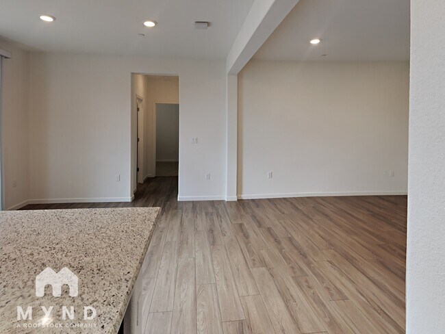 Building Photo - 2172 Brave Hawk Loop