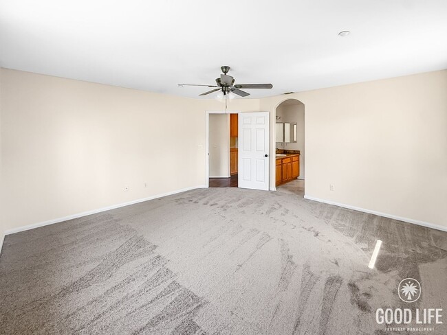 Building Photo - Spacious 4BR/2.5BA El Cajon Home with Back...