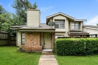 Building Photo - 200 Pecan Dr