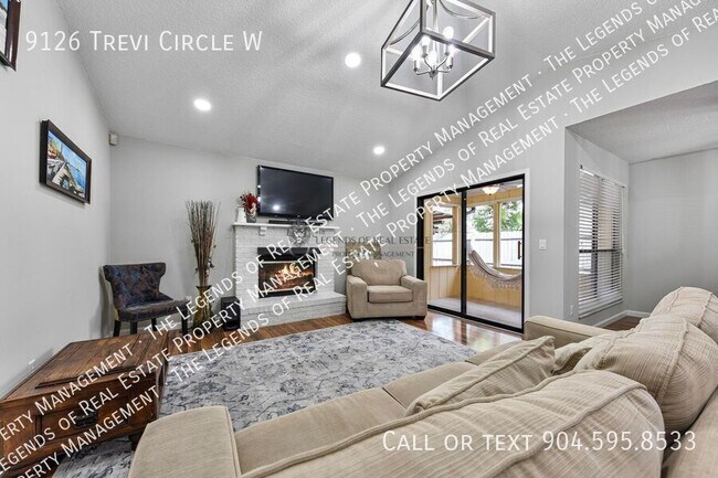 Building Photo - 9126 Trevi Cir W