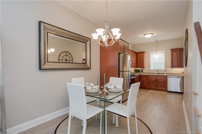 Building Photo - 24 Mill Pond Dr