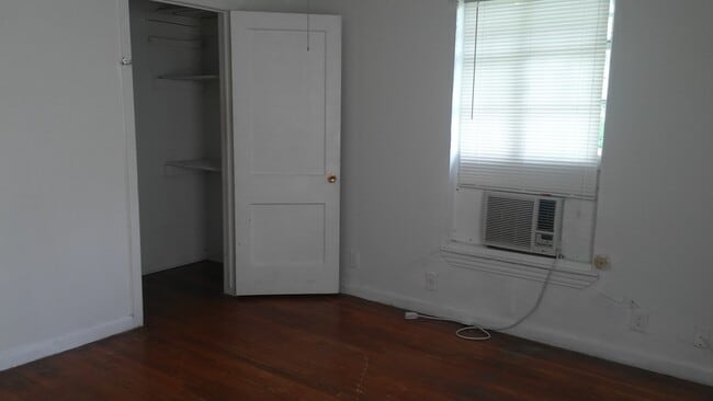 Building Photo - 1241 Lee Hall