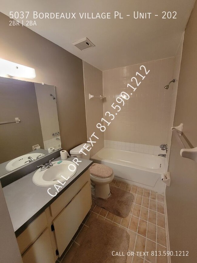 Building Photo - 5037 Bordeaux Village Pl
