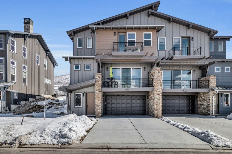 Primary Photo - 12662 N Belaview Wy