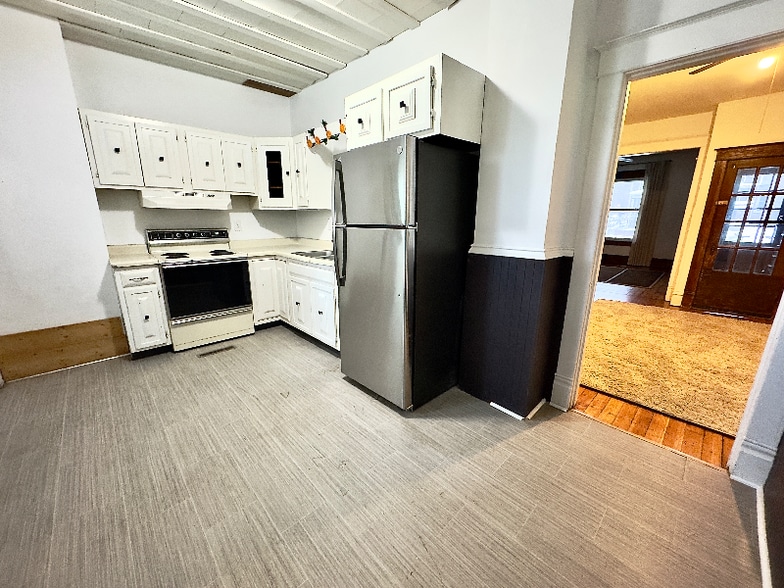 Building Photo - 1248 Jackson St