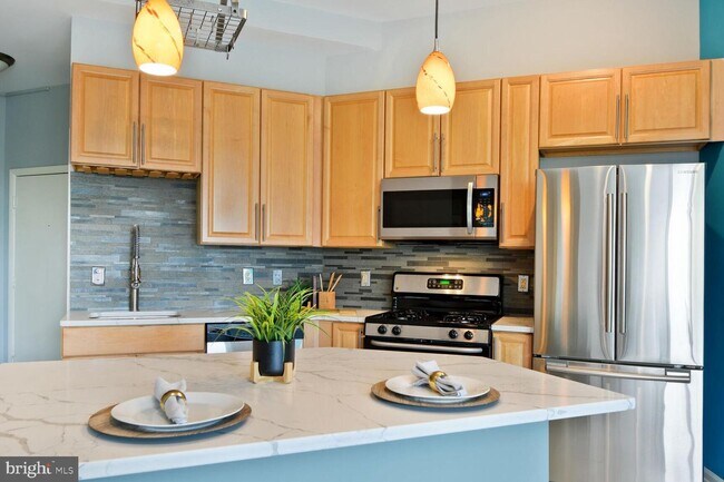 Building Photo - 1201 East-West Hwy