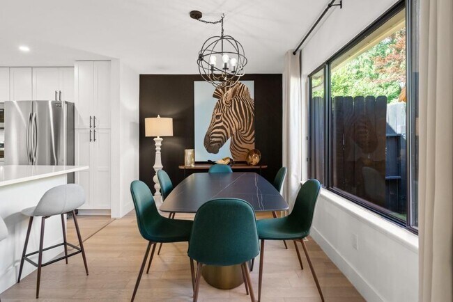 Building Photo - 3 Gilbert Trail NE