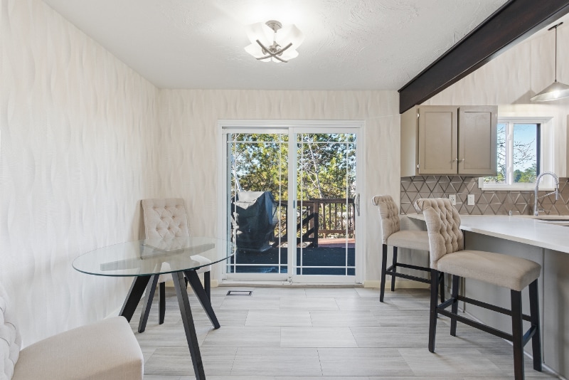 Building Photo - 8682 Alpen Cir