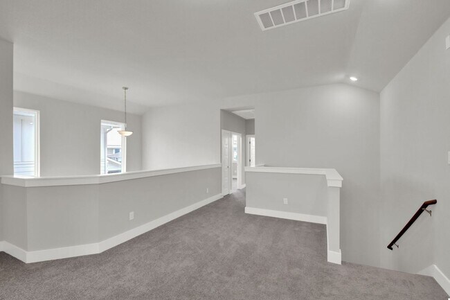 Building Photo - 208 Mirabeau Way