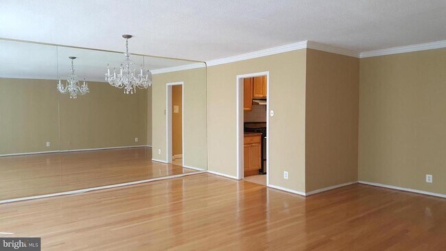 Building Photo - 5500 Friendship Blvd