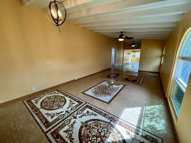 Building Photo - Rarely available 4 bed, 3 bath w/ a pool i...