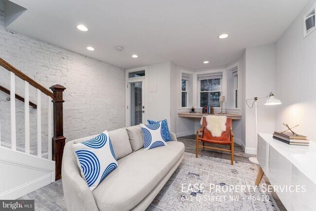 Building Photo - 641 Q St NW