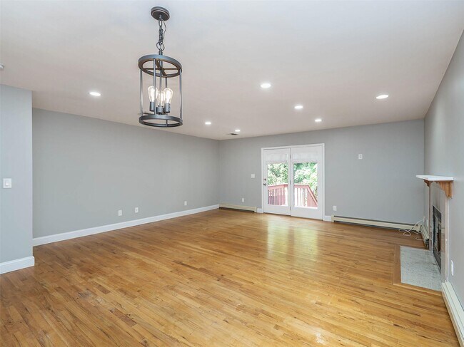 Building Photo - 30 A Hickory Rd