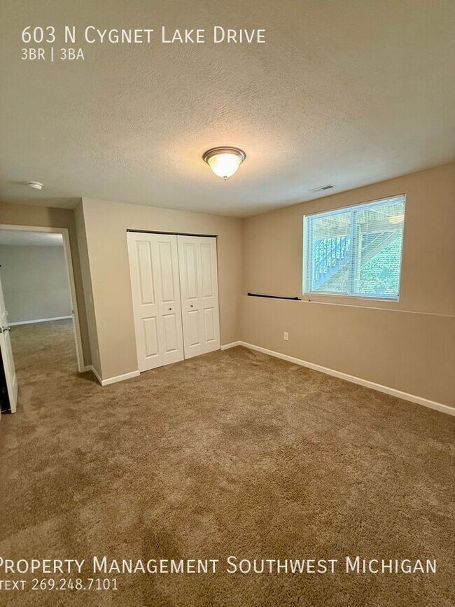 Building Photo - 603 Cygnet Lake Dr