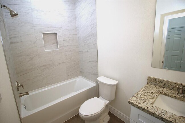 Building Photo - 8990 Glenarm Way