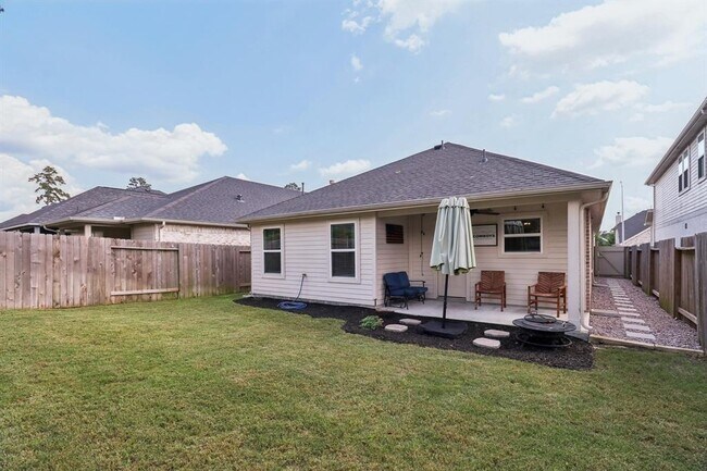 Building Photo - 40543 Berylline Ln.