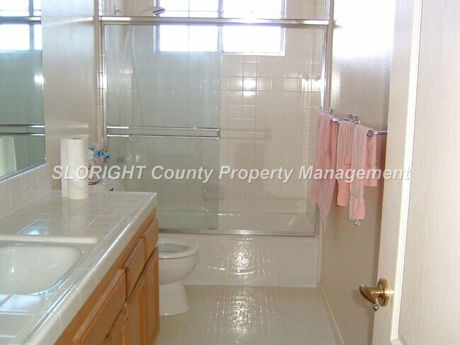 Building Photo - AVAILABLE JULY - Beautiful SLO Condo - 3 Bed / 2.5 Bath