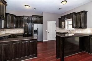 Building Photo - 571 N Rupple Rd