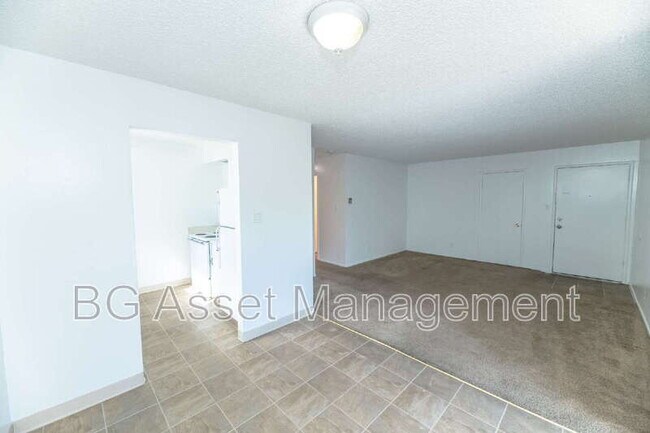 Building Photo - 1746 Kidder Ave