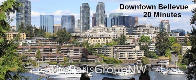 Building Photo - Gorgeous Renton Highlands Condo * Attached...
