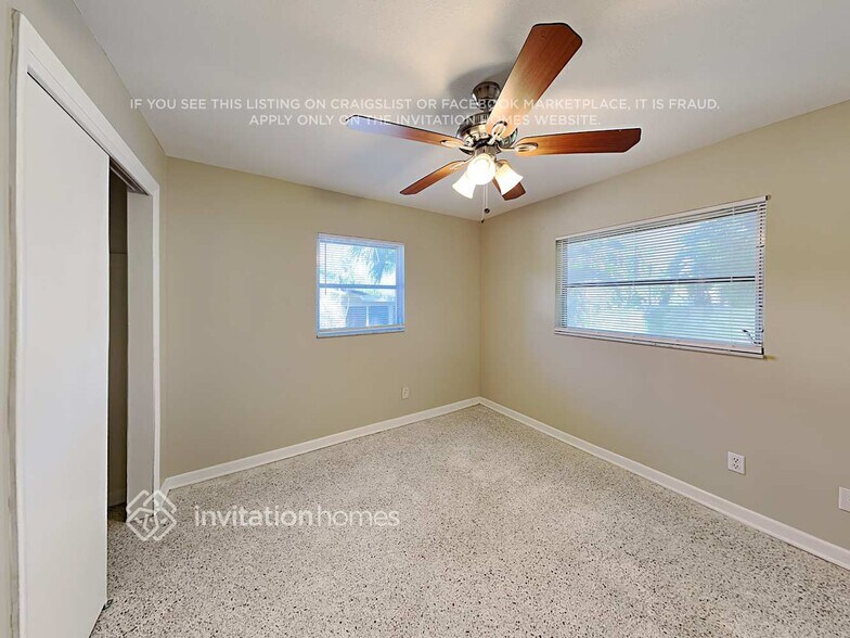 Building Photo - 619 Sherwood Dr