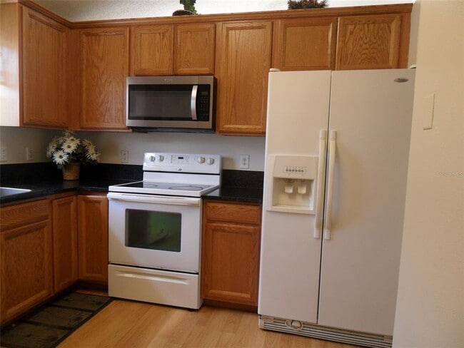 Building Photo - 276 San Gabriel St