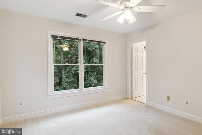 Building Photo - 4427 Brookside Dr