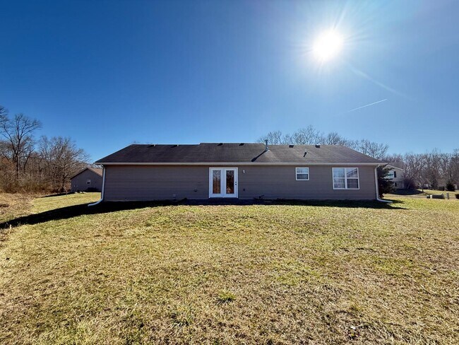 Building Photo - 403 Parker Pl