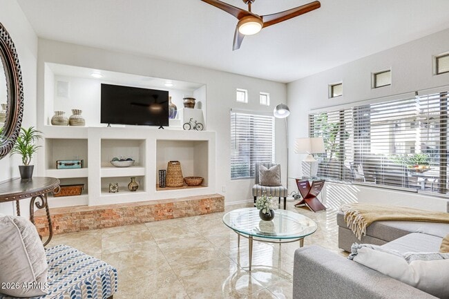 Building Photo - 9100 E Raintree Dr