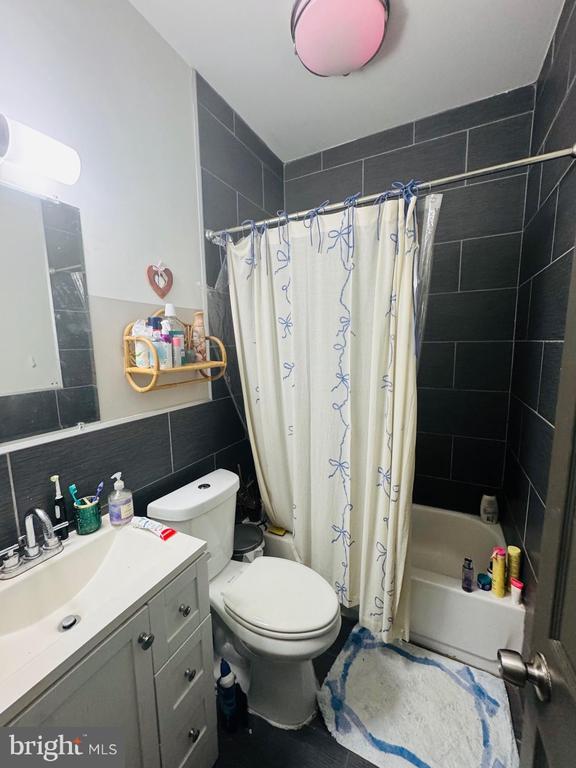 Building Photo - 1524 Fontain St