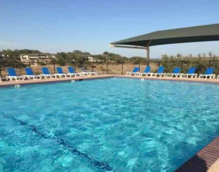 Building Photo - 221 Venture Blvd S