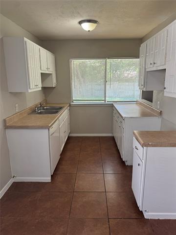 Building Photo - 1603 Natches Dr