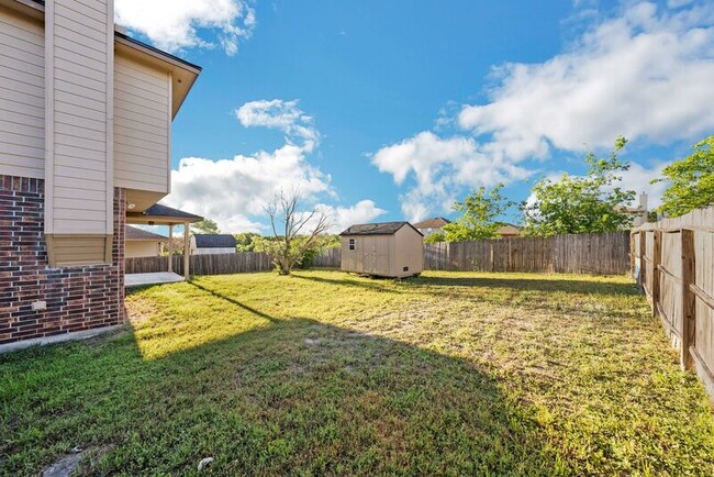 Building Photo - 11526 Wayward Daisy