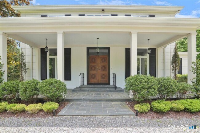Building Photo - 345 Governors Ln