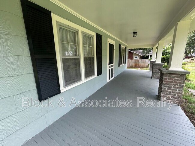 Building Photo - 311 Keating Dr